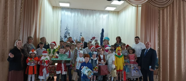 Новогодний утренник в нашем детском доме!.